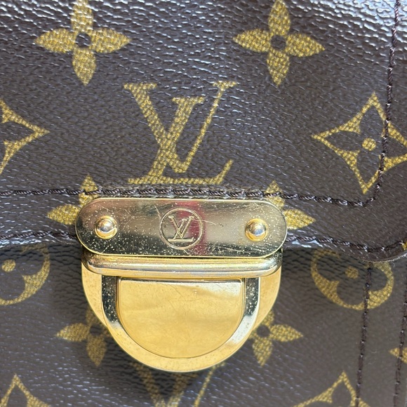 Louis Vuitton Monogram Manhattan PM - Picture 7 of 16